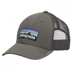 Patagonia P-6 Logo LoPro Trucker Hat stílusos trucker sapka
